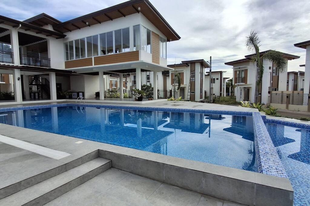 Vacation Home Near Panglao Airport And White Sand Beaches Biking Exterior photo